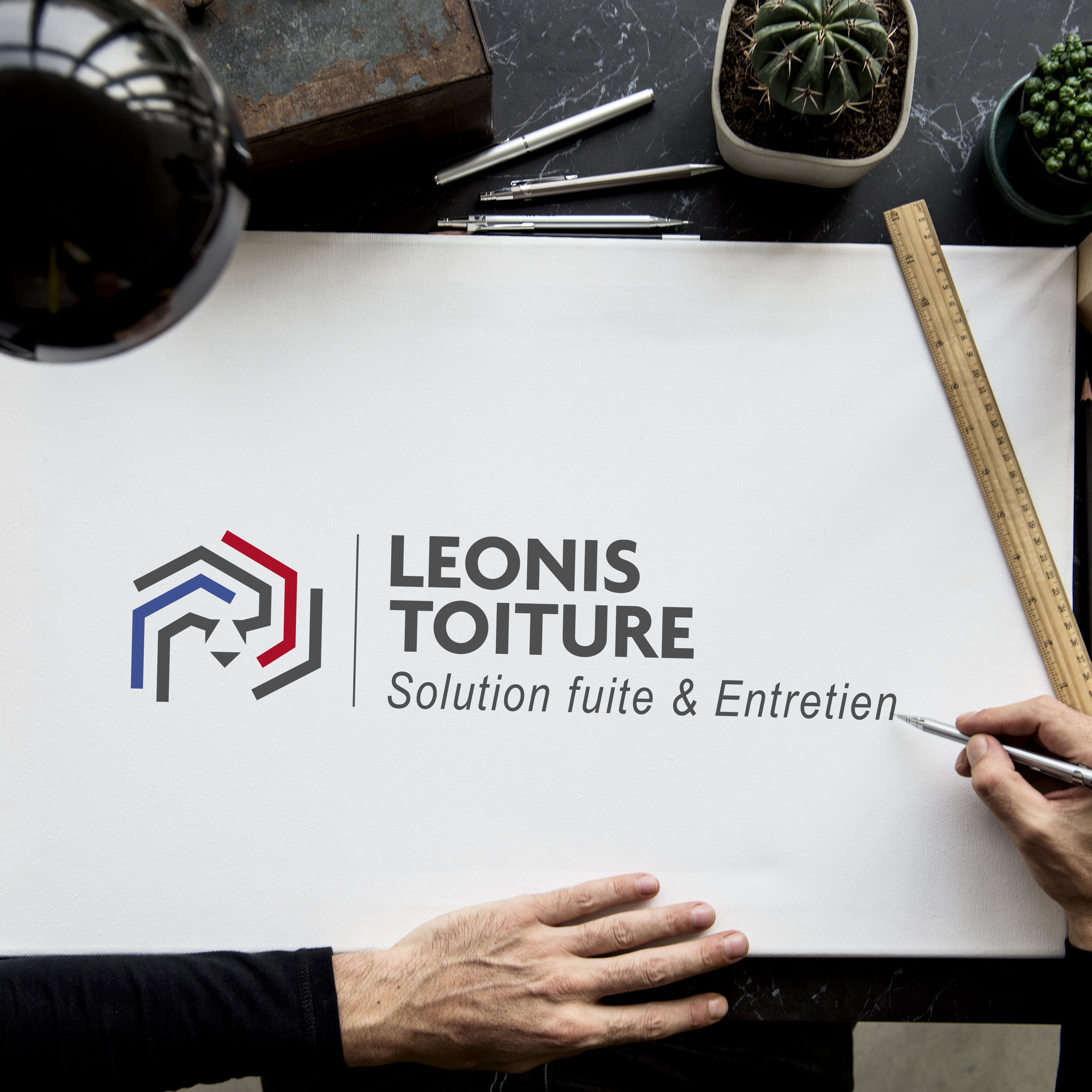 logo leonis toiture